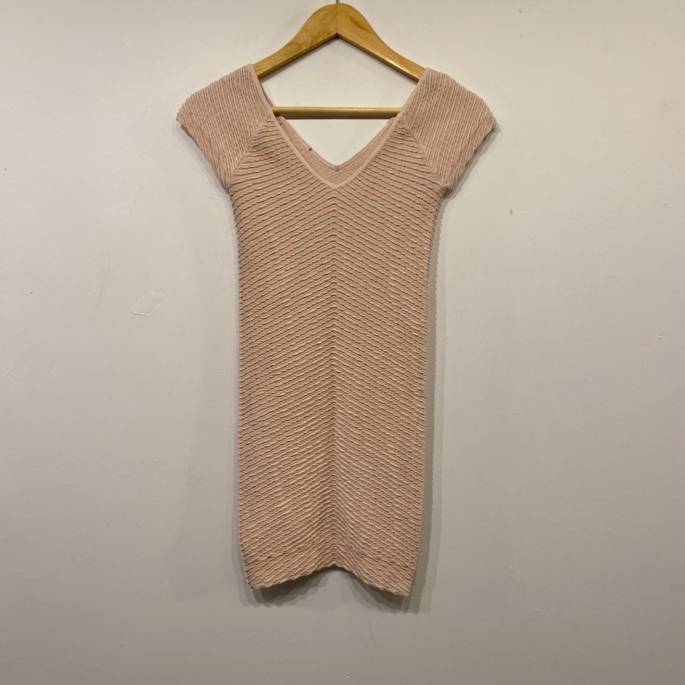 Pink Textured Chevron Bodycon Mini Dress V-Neck Cap Sleeve Stretchy Medium XL